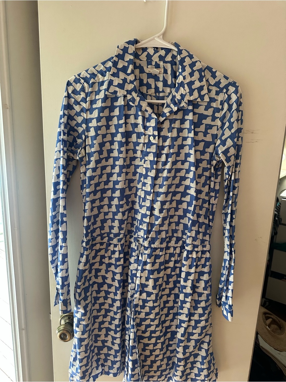 GAP Blue and White Patterned Button-Down Shirt Dress